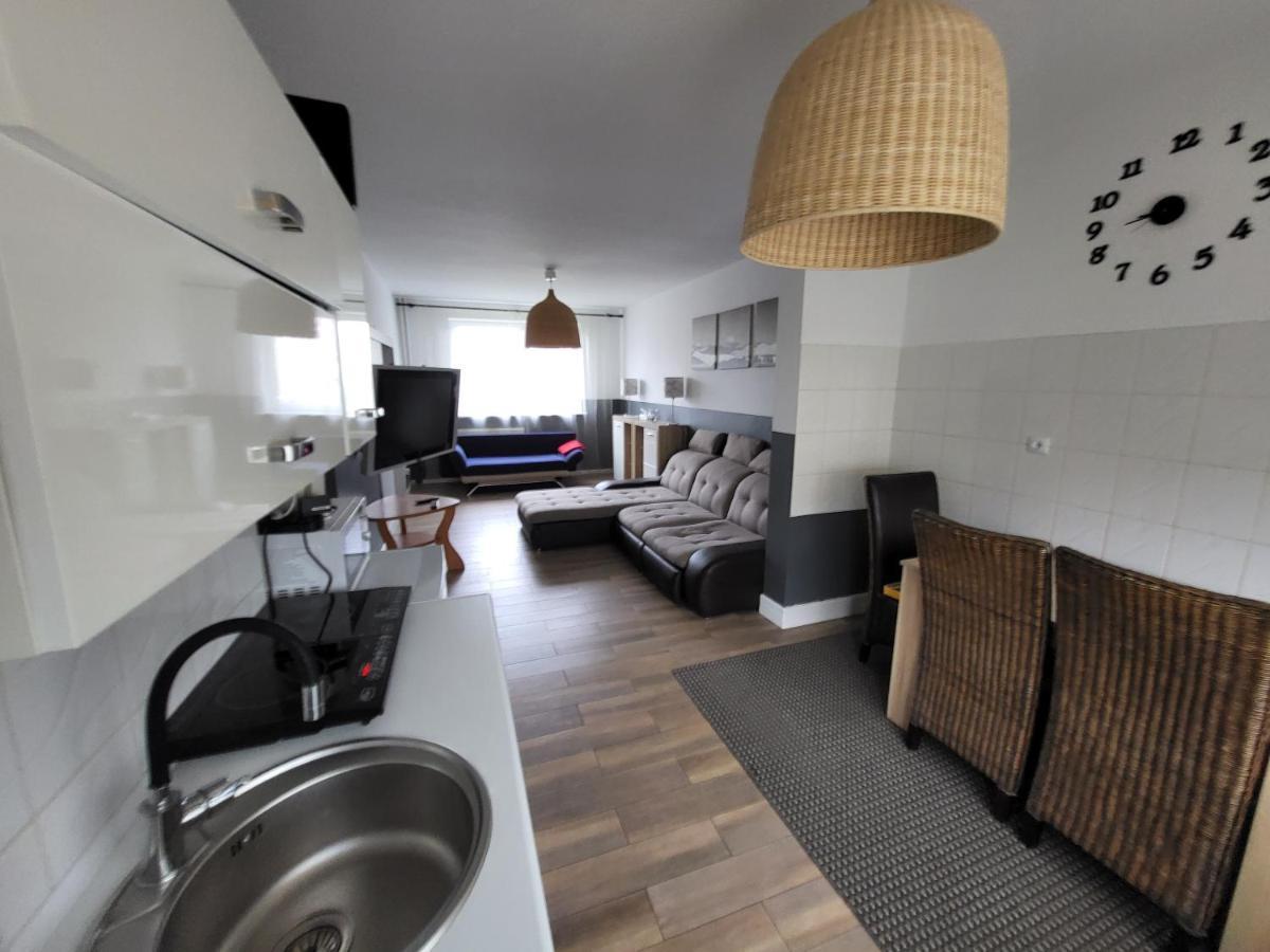Apartament Julia Leba Kwiatowa Exterior photo